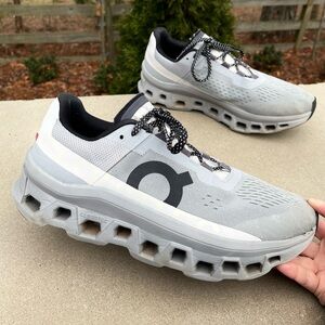 On Cloud Cloud Monsters Mens 8.5 or Women’s 9.5